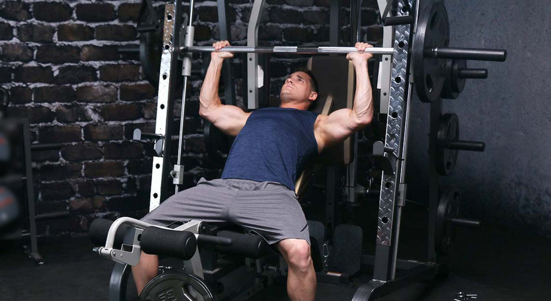 ¿Cuántos métodos de entrenamiento ofrece la máquina Smith?